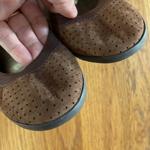 COLE HAAN Suede Brown Ballet Leather Flats, Size 7.5 - Picture 2 of 7